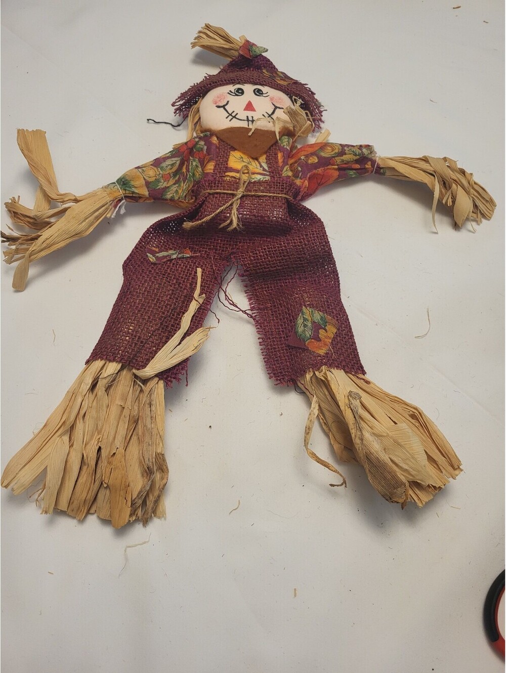 Handmade Autumn Scarecrow Decoration with Burlap and Straw 21.5x17